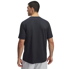 Camiseta de Treino Under Armour Tech Fade Masculino - Foto 2
