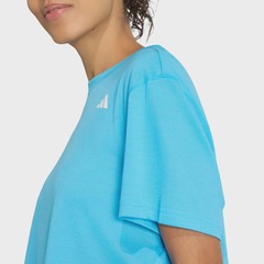 Camiseta adidas Boxy Treino - Feminino - Foto 4
