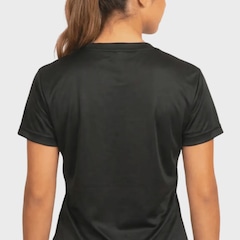 Camiseta adidas Básica Treino - Feminina - Foto 4