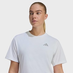 Camiseta adidas Running Essentials - Feminina - Foto 4