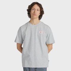 Camiseta New Balance Woven Label Masculina - Foto 2