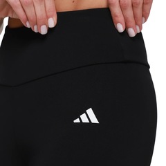 Shorts adidas Treino Básico - Feminino - Foto 3