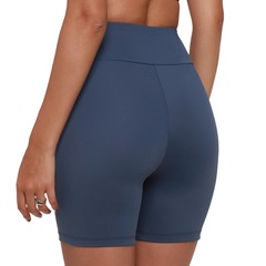 Shorts adidas Treino Básico - Feminino - Foto 4