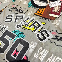 Camiseta Mitchell & Ness Spurs Robinson 50 Urban - Masculina - Foto 3