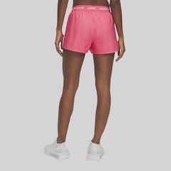 Shorts Feminino Tech Play Up Sports Under Armour - Foto 2