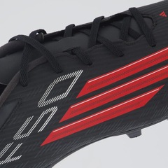 Chuteira de Campo Adulta F50 Club adidas - Foto 7