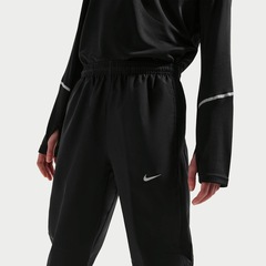 Calça Dri-FIT Nike Miler Woven Infantil - Foto 2