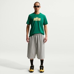Camiseta Nike Sportswear Celebrate Sport Unissex - Foto 4
