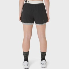 Shorts ASICS Limited Series Metarun Split Feminino - Foto 3