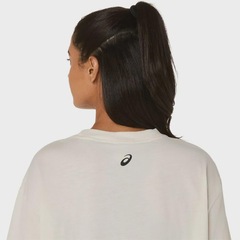 Camiseta ASICS Court Core Graphic Feminino - Foto 5