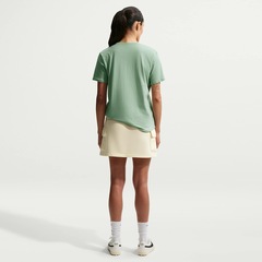 Camiseta Nike Essentials Feminina - Foto 5