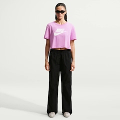 Camiseta Nike Essential Feminina - Foto 4