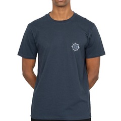 Camiseta DC Shoes Boussole - Masculina - Foto 1