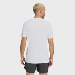 Camiseta adidas Adi365 Running Essentials Brand Love - Masculina - Foto 2