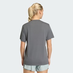 Camiseta Adidas adi365 Running Essentials Brand Love Feminina - Foto 3