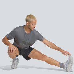 Camiseta Masculina Run Ess BL adidas - Foto 5