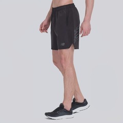 Bermuda Masculina Tenacity Logo New Balance - Foto 4