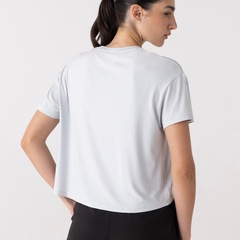 Blusa Cropped New Balance Drapey Feminina - Foto 5