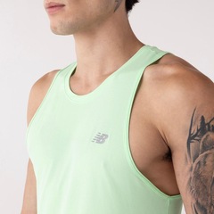 Camiseta Regata New Balance Sport Essentials Masculina - Foto 4