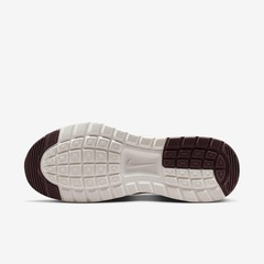 Tênis Feminino Nike Air Max Nuaxis - Foto 6