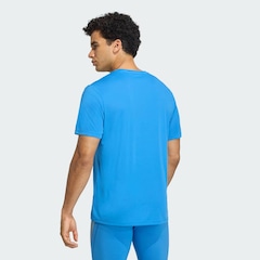 Camiseta adidas Run Ess Tee - Masculina - Foto 2