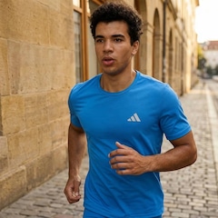 Camiseta adidas Run Ess Tee - Masculina - Foto 6