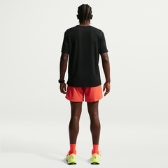 Camiseta Dri-FIT Nike UV Miler Masculina - Foto 5