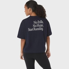 Camiseta ASICS Runner Message Graphic Feminino - Foto 3