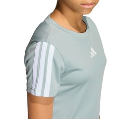 Camiseta adidas Essentials Três Listras - Infantil - Foto 4