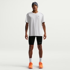 Camiseta Dri-FIT Nike UV Miler Masculina - Foto 4