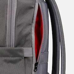 Mochila New Balance Legacy Flap 24L Unissex - Foto 4