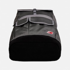 Mochila New Balance Legacy Flap 24L Unissex - Foto 5