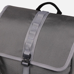 Mochila New Balance Legacy Flap 24L Unissex - Foto 9