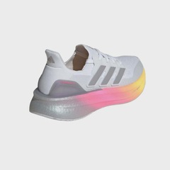 Tênis Feminina Ultraboost 5 adidas - Foto 4