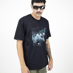 Camiseta Oakley Outline Mountains Blackout - Masculina - Foto 2