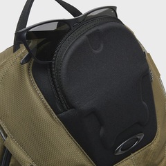 Mochila Unissex Oakley Bathroom Sink RC Backpack Army Green - 21 Litros - Foto 3