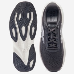 Kit Tênis New Balance Kaiha Road V2 e Meia - Masculino - Foto 5