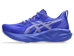 Tênis ASICS Novablast 5 Feminino - Foto 3