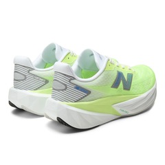 Tênis New Balance FuelCell Rebel V5 Feminino - Foto 3