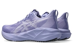 Tênis ASICS Novablast 5 Feminino - Foto 3
