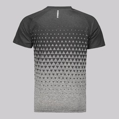 Camiseta Diadora Exc - Masculina - Foto 5