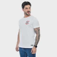 Camiseta do Corinthians Brasão Bordado Coimbra - Masculina - Foto 2