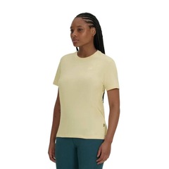 Camiseta New Balance M/C Small Logo Feminina - Foto 1