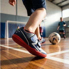 Chuteira de Futsal Infantil Velocita - Umbro - Foto 2