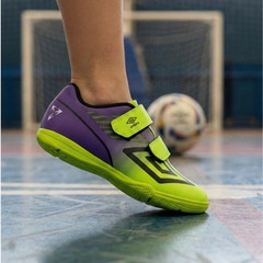 Chuteira de Futsal Infantil Velocita - Umbro - Foto 7