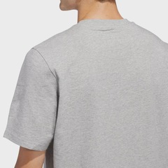 Camiseta adidas Skateboarding Logo Medium Grey Heather - Masculina - Foto 4