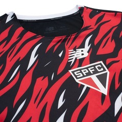 Camiseta do São Paulo Pré Jogo 2026 New Balance - Masculina - Foto 4