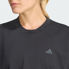 Camiseta Adidas PrimeLift Feminina - Foto 5