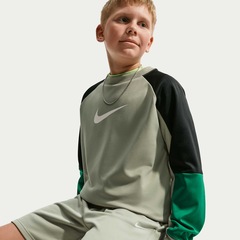 Conjunto Nike Sportswear Crew Infantil - Foto 5