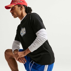 Camiseta Nike Sportswear Celebrate Sport Unissex - Foto 4